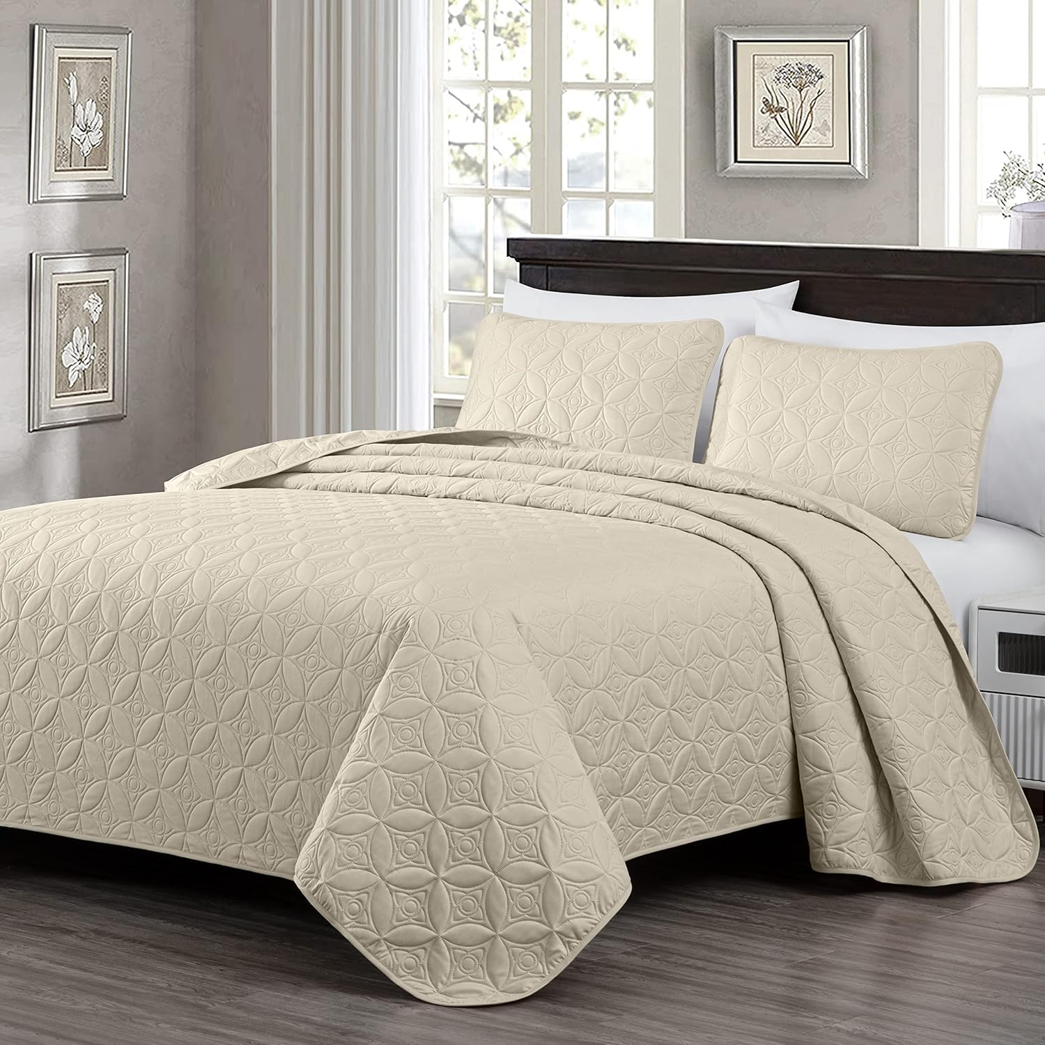 3-Piece Ultrasonic Medallion Quilting Oversized Bedspread Coverlet Set